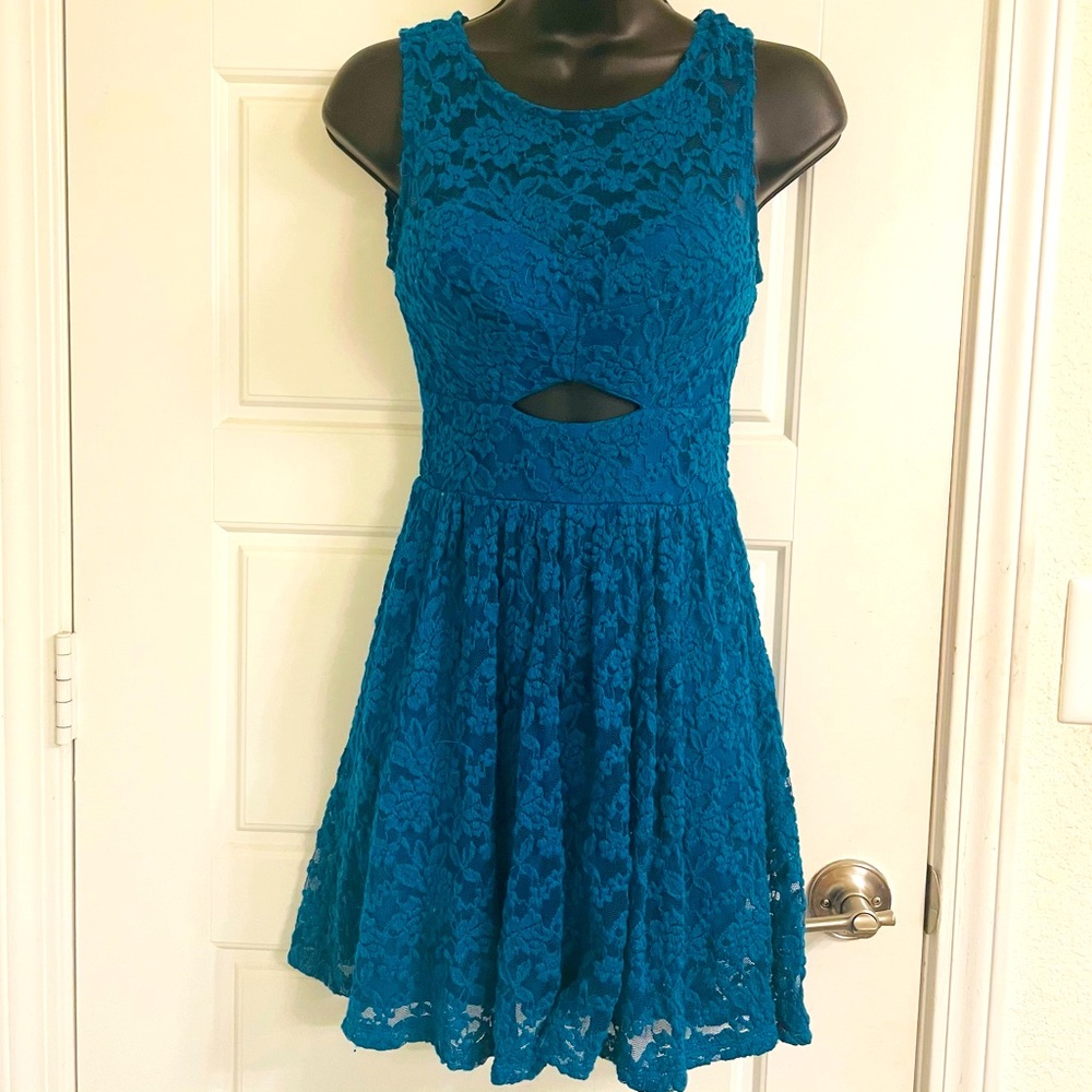 Teal turquoise blue lace dress